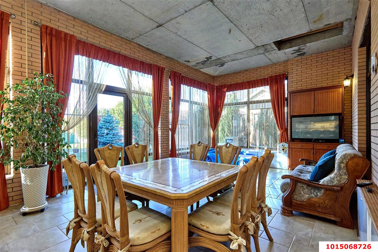 Фото №11: Дом 229 м² + 7.25 сот. - Краснодар, Сады Калинина, ул. Средняя, 32/5