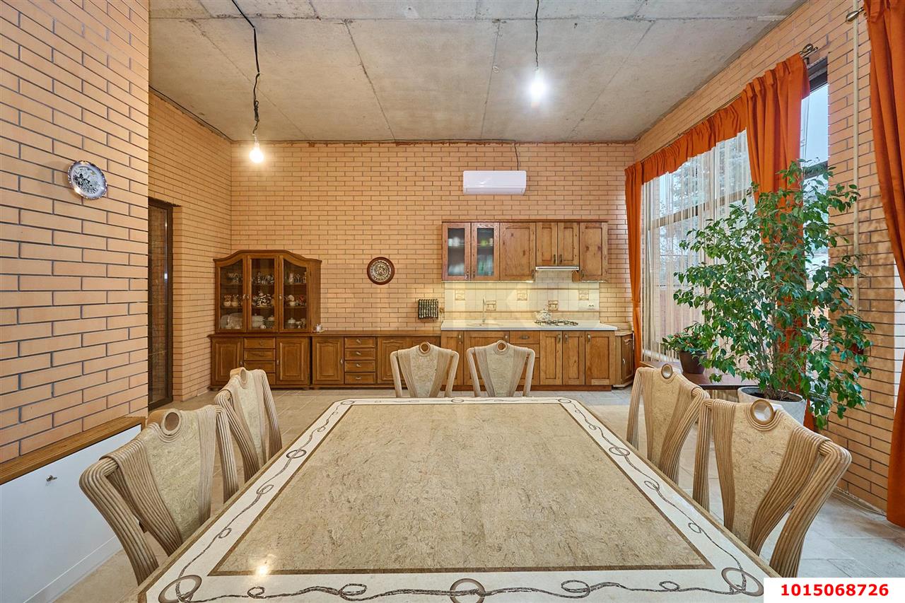 Фото №19: Дом 229 м² + 7.25 сот. - Краснодар, Сады Калинина, ул. Средняя, 32/5