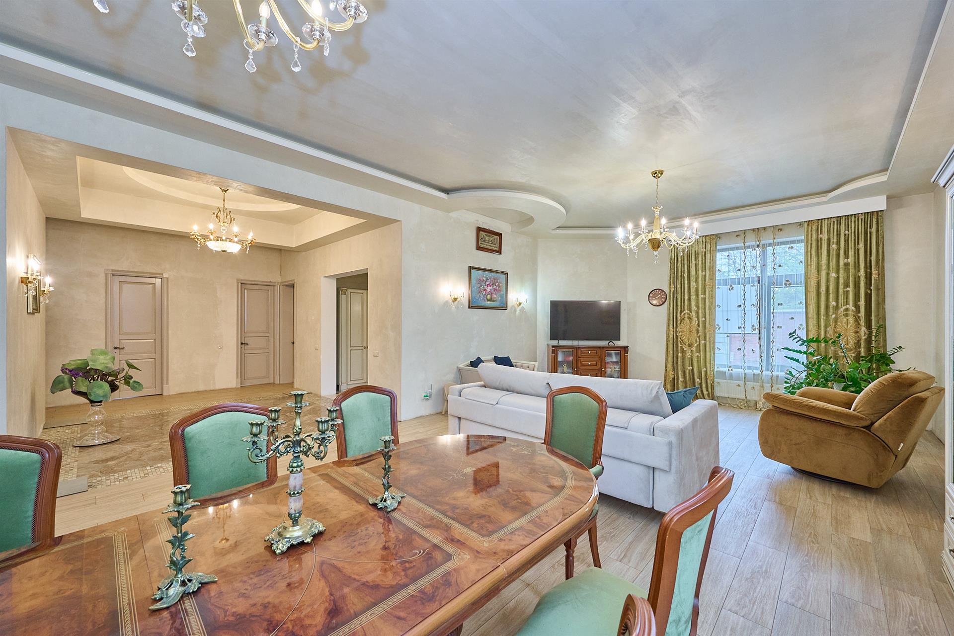 Фото №13: Дом 229 м² + 7.25 сот. - Краснодар, Прикубанский внутригородской округ, мкр. Сады Калинина, ул. Средняя, 32/5