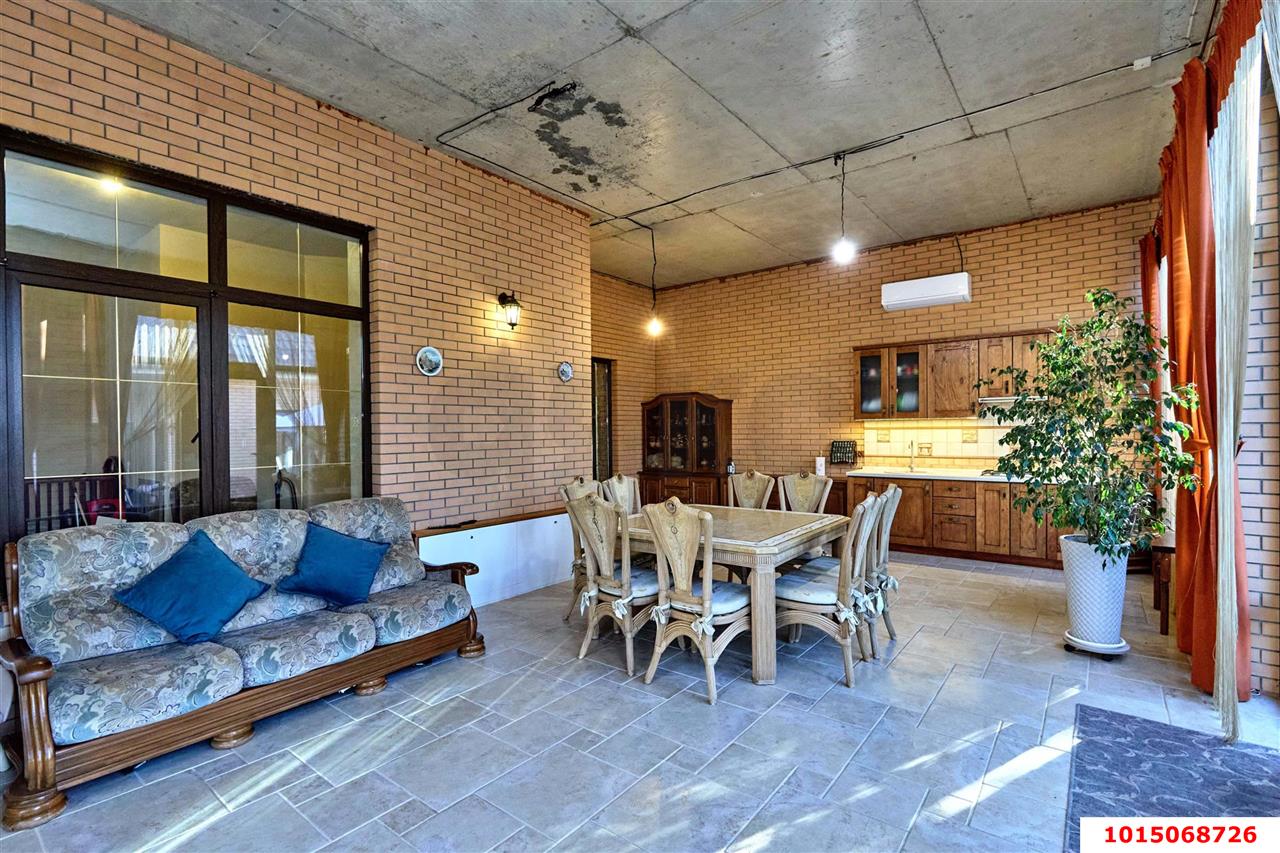 Фото №9: Дом 229 м² + 7.25 сот. - Краснодар, Сады Калинина, ул. Средняя, 32/5