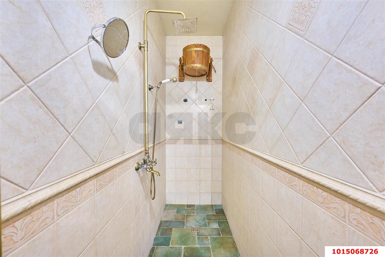 Фото №27: Дом 229 м² + 7.25 сот. - Краснодар, Сады Калинина, ул. Средняя, 32/5