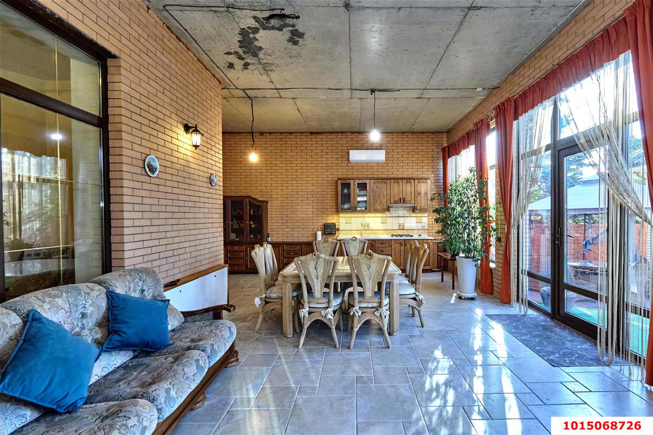 Фото №8: Дом 229 м² + 7.25 сот. - Краснодар, Сады Калинина, ул. Средняя, 32/5