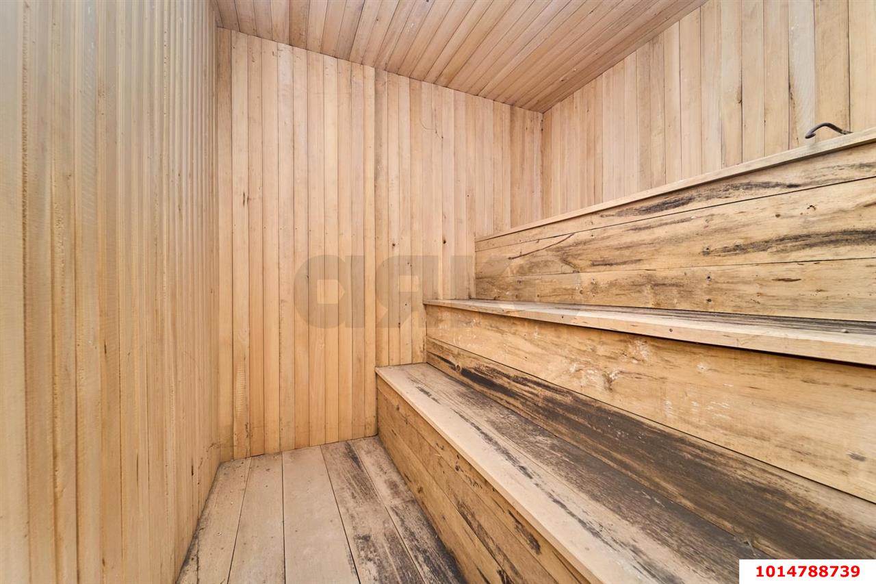 Фото №17: Дом 216 м² + 7 сот. - Ленина, Карасунский внутригородской округ, ст Восток, ул. Центральная, 479