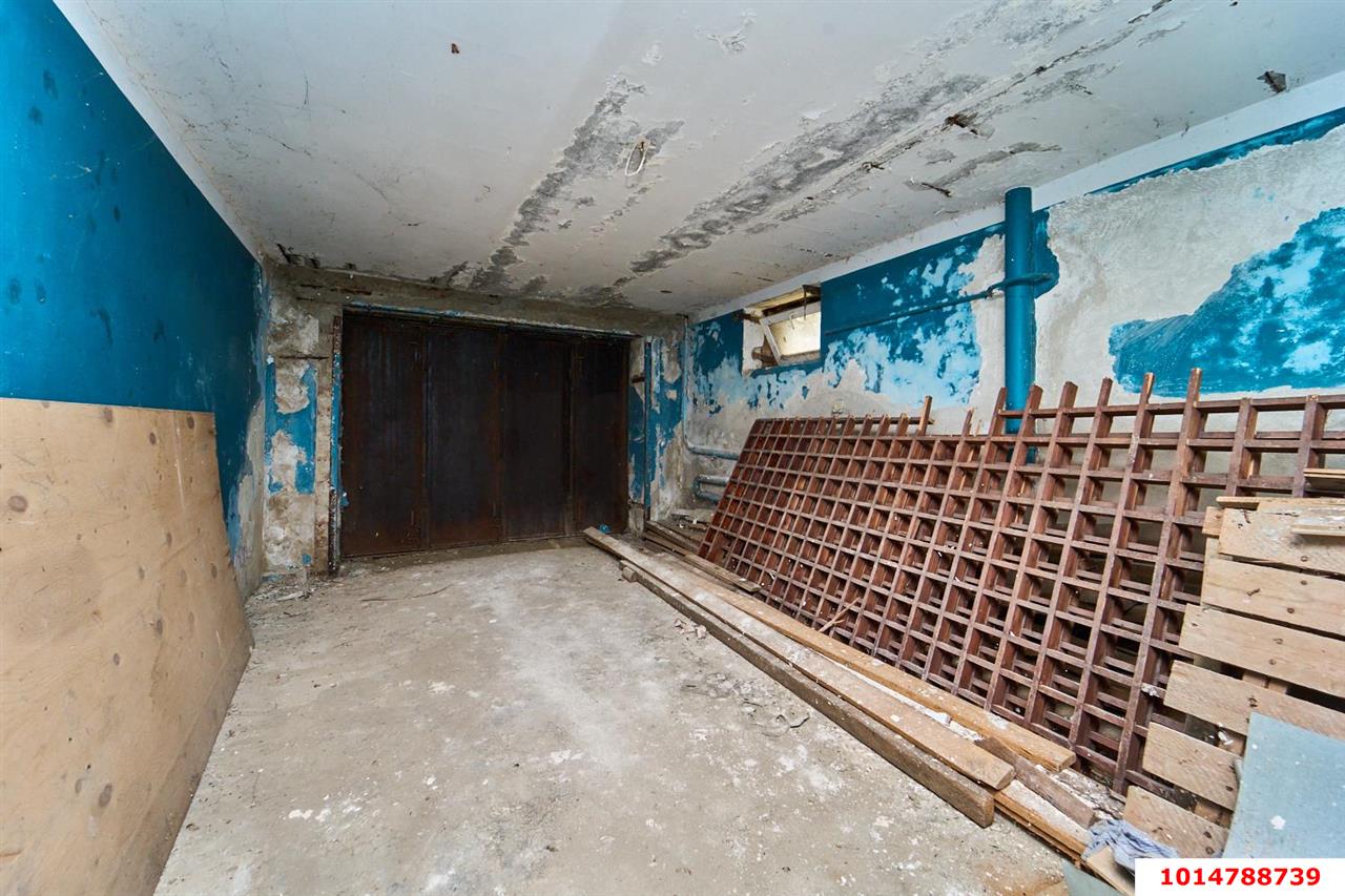 Фото №18: Дом 216 м² + 7 сот. - Ленина, Карасунский внутригородской округ, ст Восток, ул. Центральная, 479