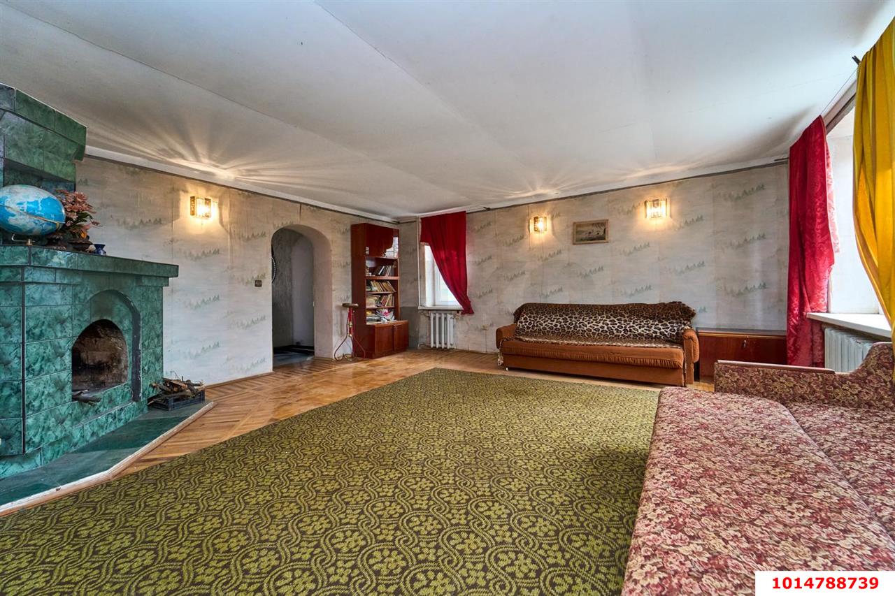 Фото №7: Дом 216 м² + 7 сот. - Ленина, Карасунский внутригородской округ, ст Восток, ул. Центральная, 479