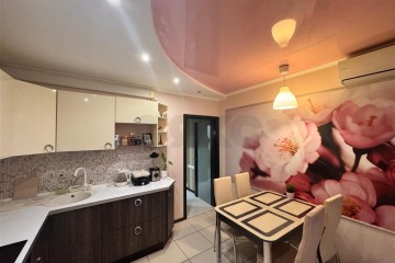 Фото №2: 2-комнатная квартира 54 м² - Краснодар, мкр. Сельскохозяйственный Институт, ул. имени Калинина, 13