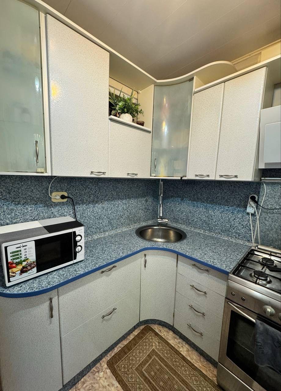 Фото №1: 3-комнатная квартира 55 м² - Краснодар, Черёмушки, Карасунский внутригородской округ, мкр. Центральный внутригородской округ, ул. 2-я Пятилетка, 11