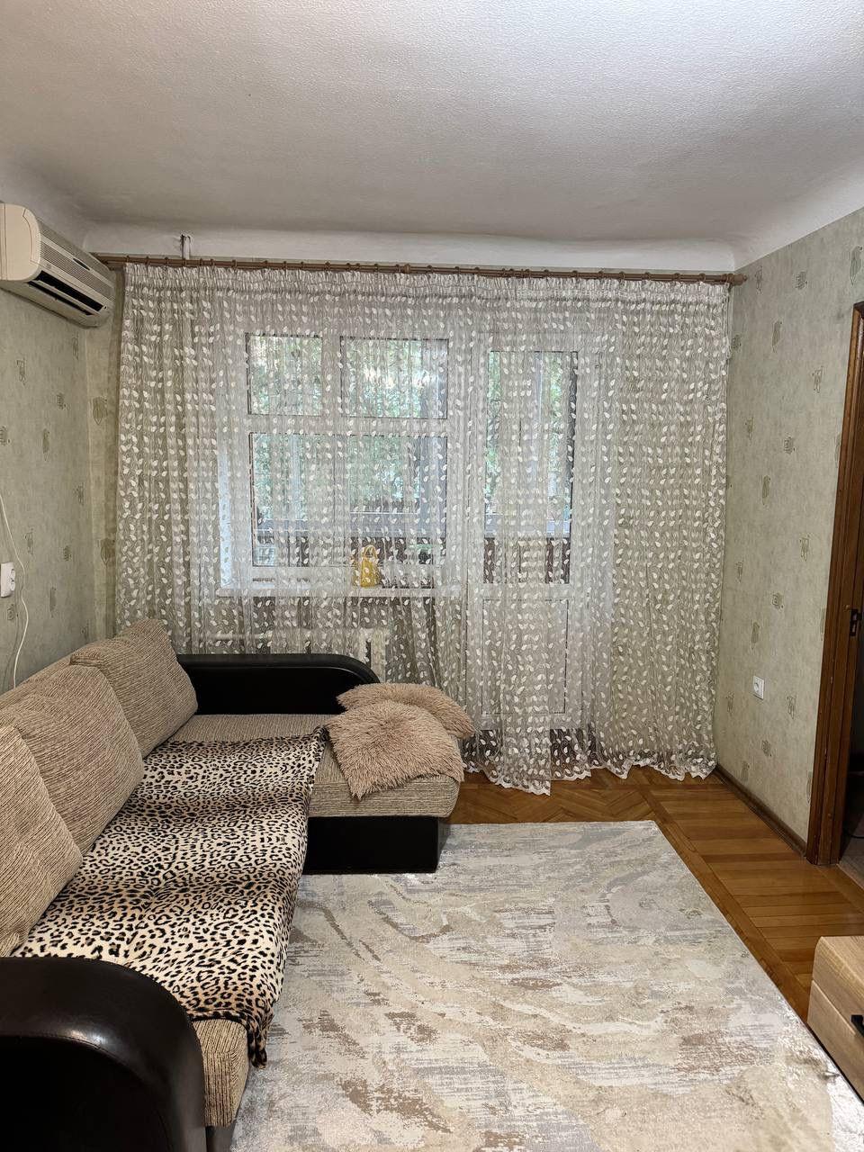 Фото №6: 3-комнатная квартира 55 м² - Краснодар, Черёмушки, Карасунский внутригородской округ, мкр. Центральный внутригородской округ, ул. 2-я Пятилетка, 11