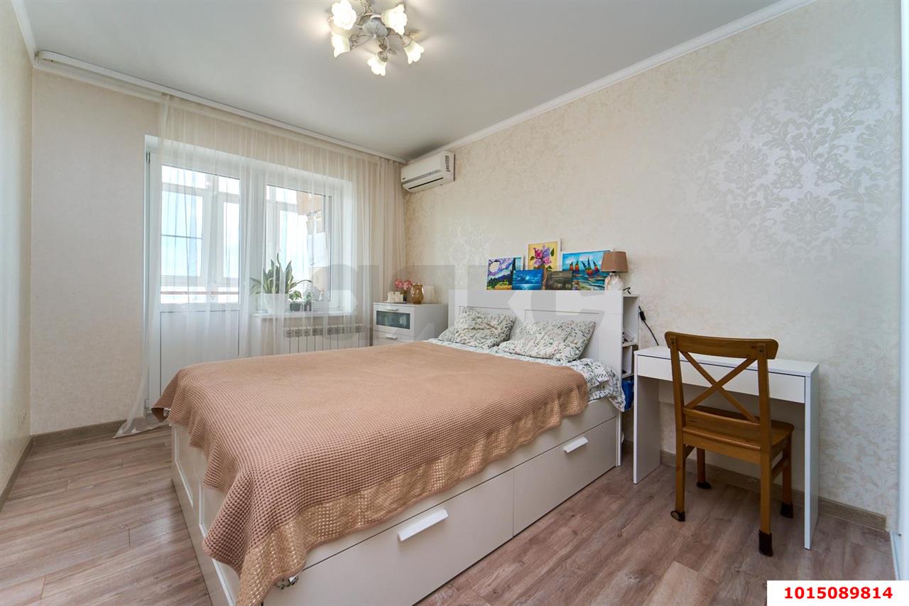 Фото №5: 3-комнатная квартира <span class="whitespace-nowrap">100 м²</span>, <span class="whitespace-nowrap">14/25 эт.</span> - Краснодар, Центральный внутригородской округ, мкр. Центральный, ул. Железнодорожная, 24