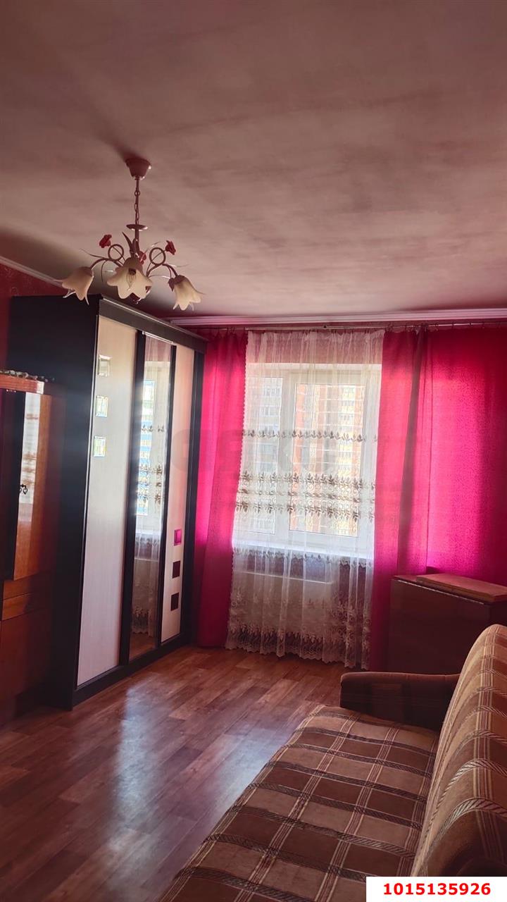 Фото №1: 1-комнатная квартира 35 м² - Краснодар, Гидростроителей, ул. имени Снесарева, 8