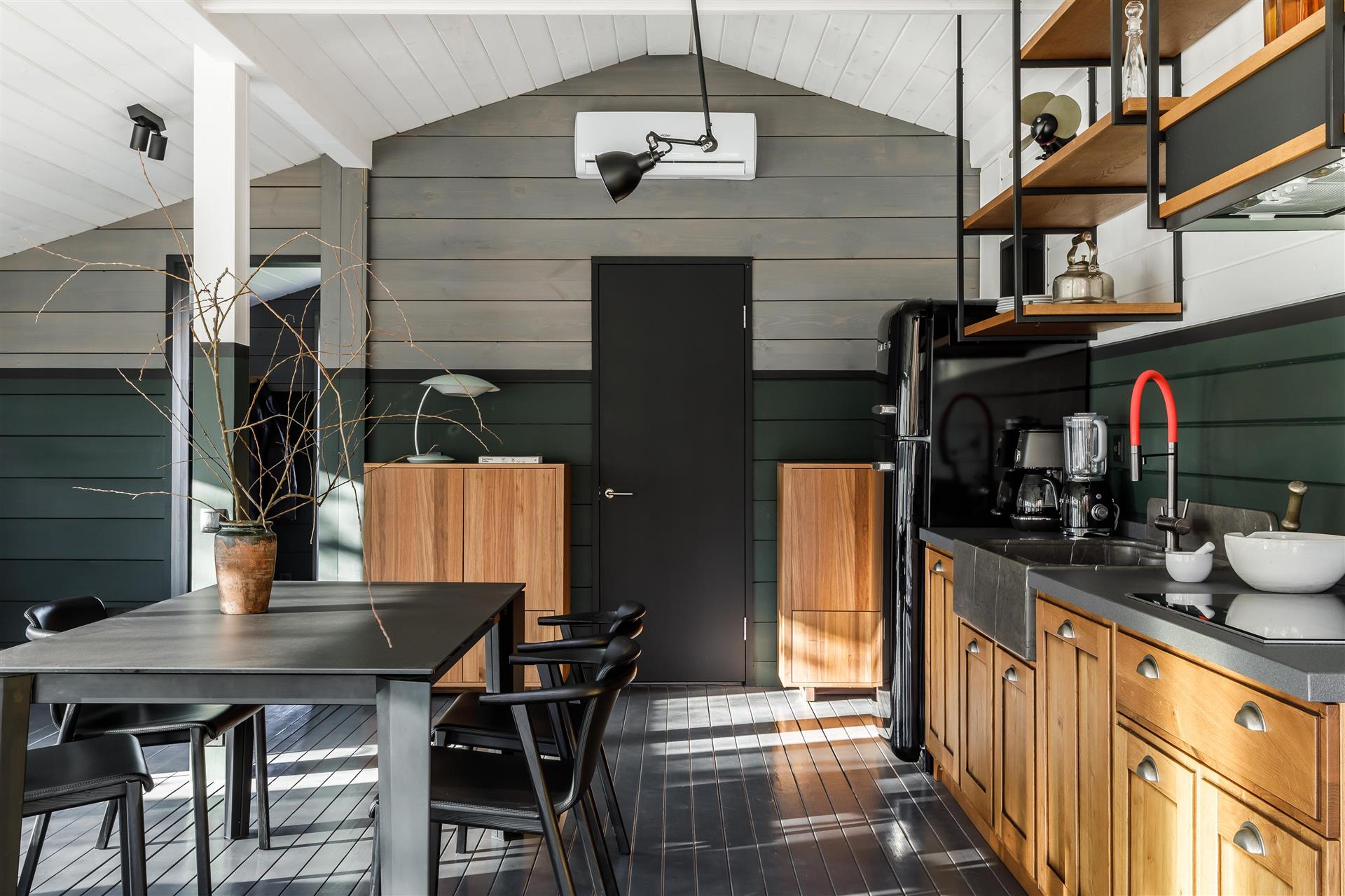 Фото №2: Дом 92 м² + 11.41 сот. - СТ Виктория, мкр. Прикубанский внутригородской округ, ул. Озёрная, 22