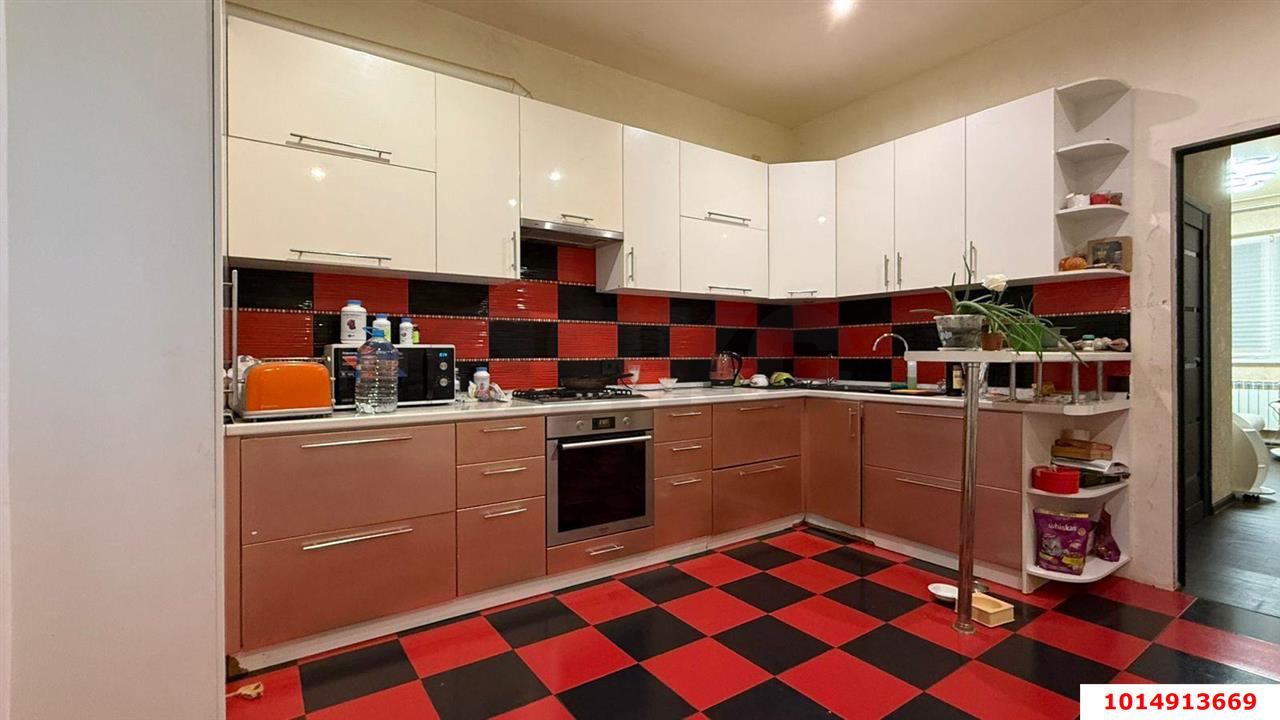 Фото №1: Таунхаус 93 м² + 2 сот. - отделения № 3 СКЗНИИСиВ, Прикубанский внутригородской округ, ул. Зарничная, 18