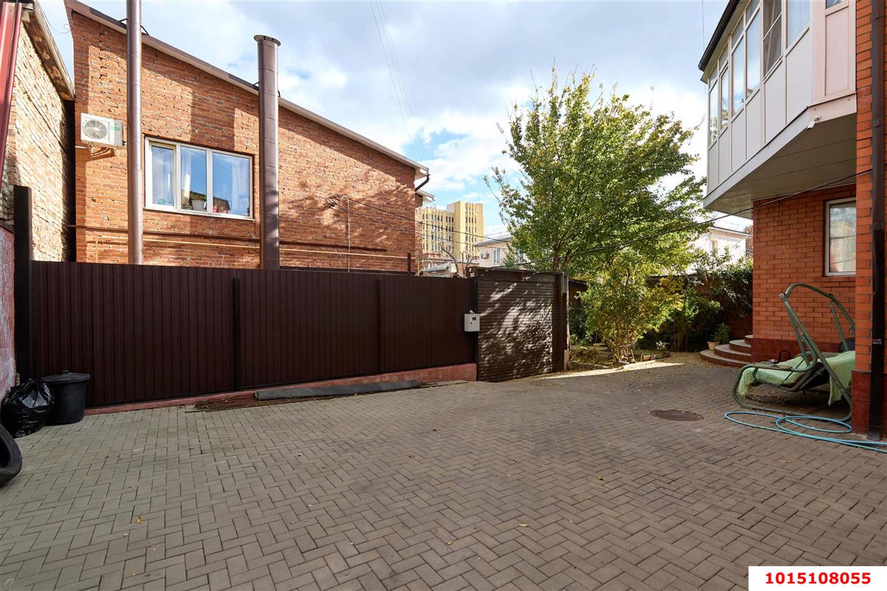 Фото №2: Дом 179 м² + 3.7 сот. - Краснодар, Центральный, ул. Ленина, 39