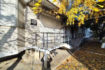 Фото №2: Коммерция 52 м² - Краснодар, мкр. Кожзавод, ул. Минская, 122/9