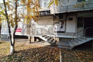 Фото №3: Торговое помещение 53 м² - Краснодар, мкр. Кожзавод, ул. Минская, 122/9