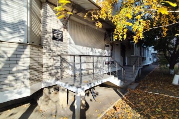 Фото №2: Торговое помещение 53 м² - Краснодар, мкр. Кожзавод, ул. Минская, 122/9