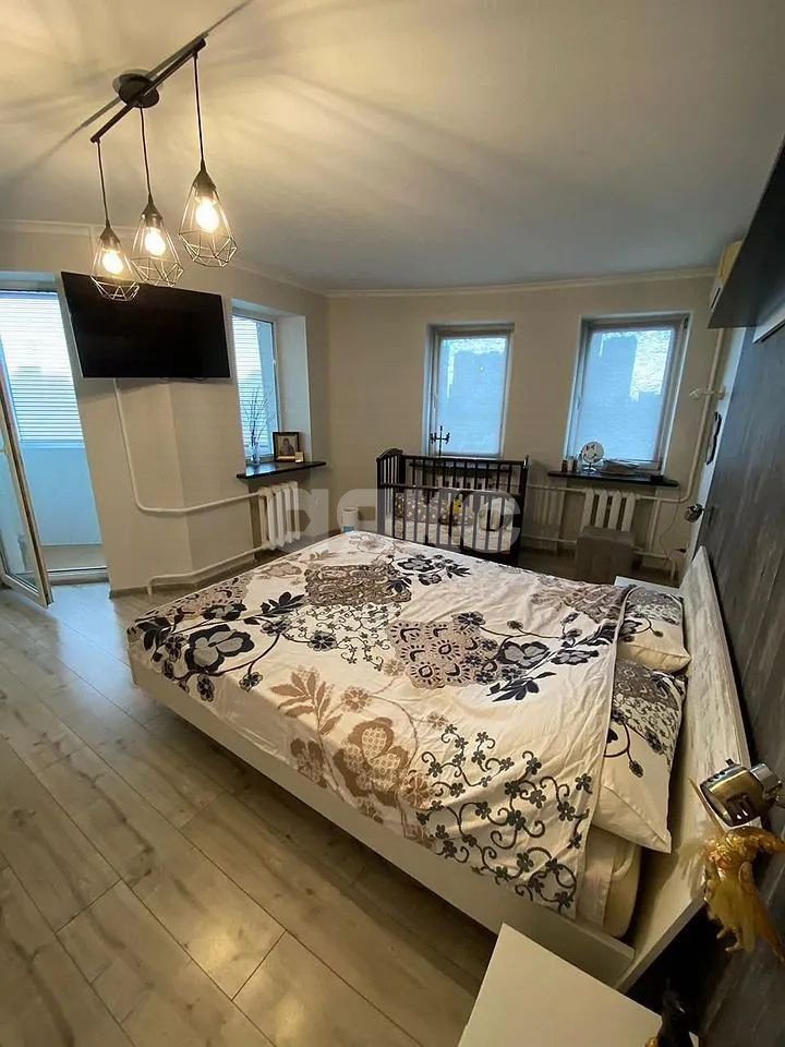 Фото №10: 3-комнатная квартира 88 м² - Ростов-на-Дону, Кировский, ул. Красноармейская, 224/92