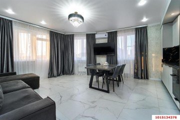 Фото №1: 2-комнатная квартира 58 м² - Краснодар, мкр. ЖК Хорошая Погода, ул. Кирилла Россинского, 3/1к1