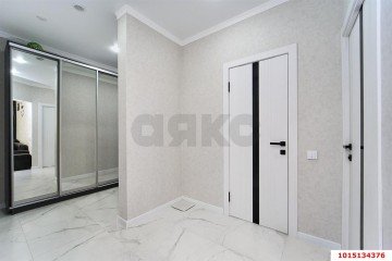 Фото №3: 3-комнатная квартира 58 м² - Краснодар, мкр. ЖК Хорошая Погода, ул. Кирилла Россинского, 3/1к1