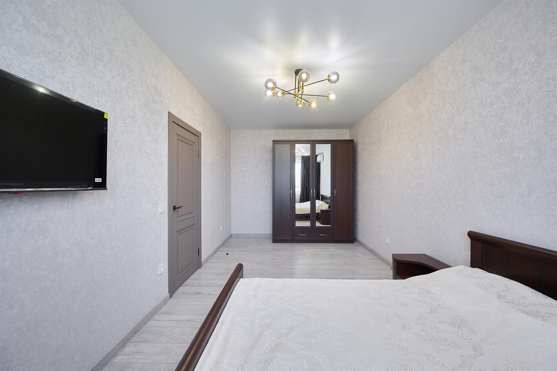 Фото №11: 2-комнатная квартира 55 м² - Краснодар, Прикубанский внутригородской округ, жилой комплекс Свобода, мкр. Краевая Клиническая Больница, ул. Домбайская, 55