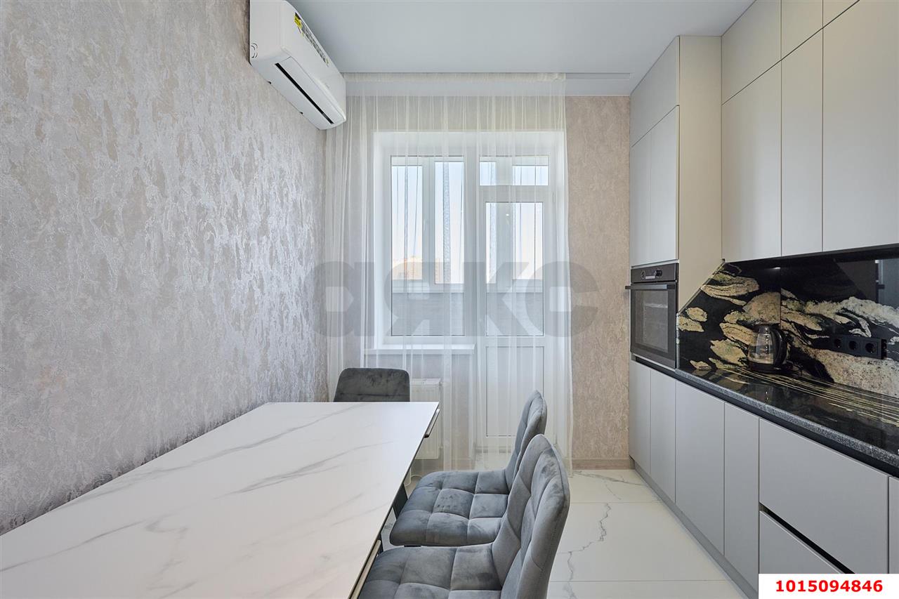 Фото №2: 2-комнатная квартира 55 м² - Краснодар, жилой комплекс Свобода, ул. Домбайская, 55