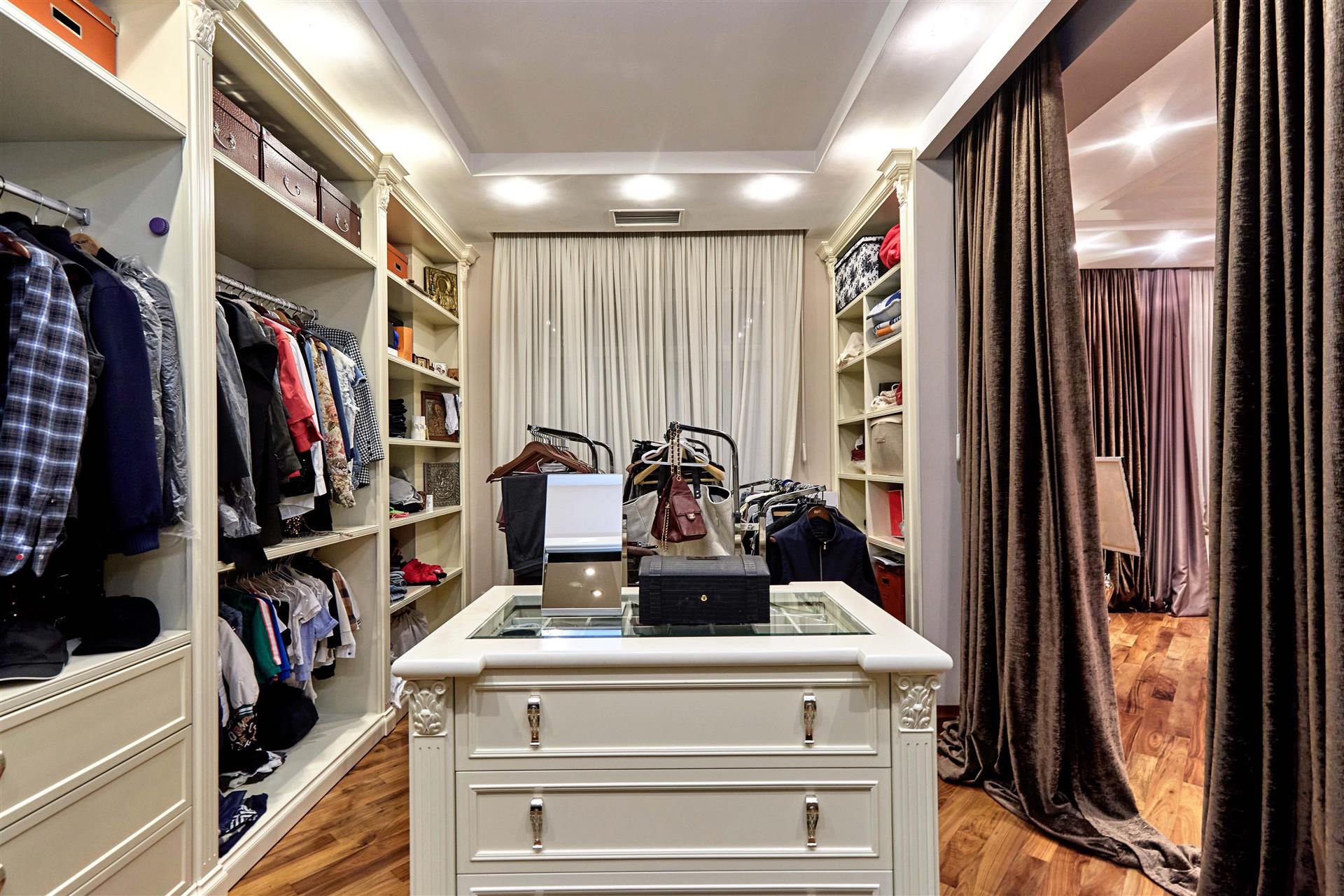 Фото №9: Пентхаус 198 м² - Краснодар, Западный внутригородской округ, Горгаз, Центральный внутригородской округ, мкр. Центральный, ул. Красина, 9/1