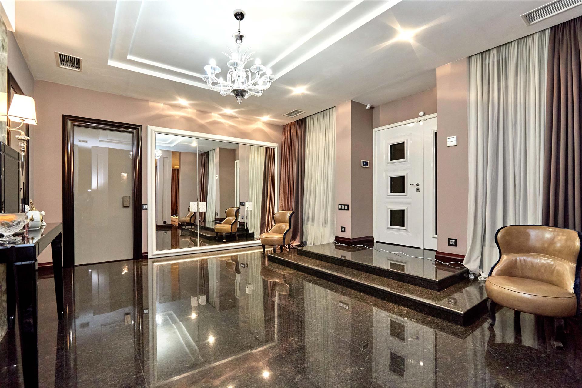 Фото №17: Пентхаус 198 м² - Краснодар, Западный внутригородской округ, Горгаз, Центральный внутригородской округ, мкр. Центральный, ул. Красина, 9/1