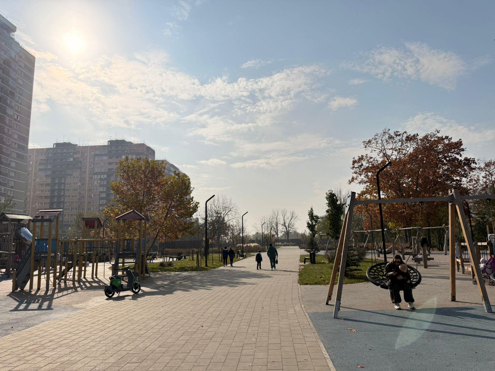 Фото №2: 2-комнатная квартира 74 м² - Краснодар, Почтовый, жилой комплекс Авиатор, Карасунский внутригородской округ, мкр. Гидростроителей, ул. имени Валерия Гассия, 2