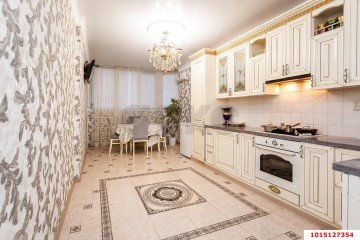 Фото №1: 2-комнатная квартира 69 м² - Краснодар, мкр. Табачная Фабрика, ул. Табачная, 1/1к1