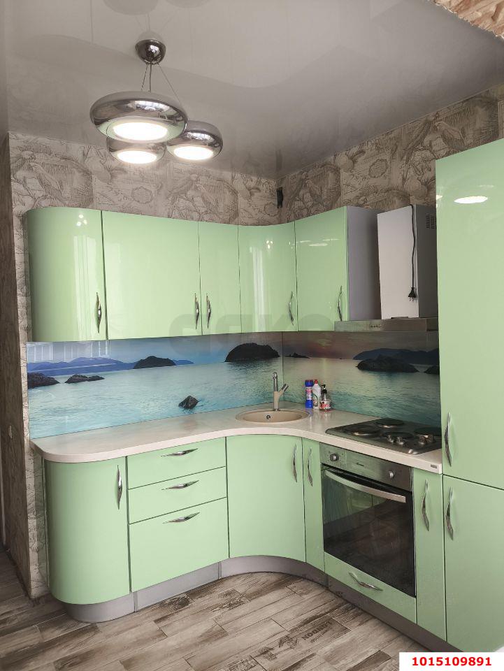 Фото №1: 1-комнатная квартира 38 м² - Краснодар, Музыкальный, ул. имени Сергея Есенина, 98