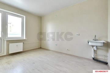 Фото №2: 1-комнатная квартира 50 м² - Краснодар, мкр. жилой комплекс Квартал № 6, ул. имени Героя Советского Союза Николая Воробьёва, 15