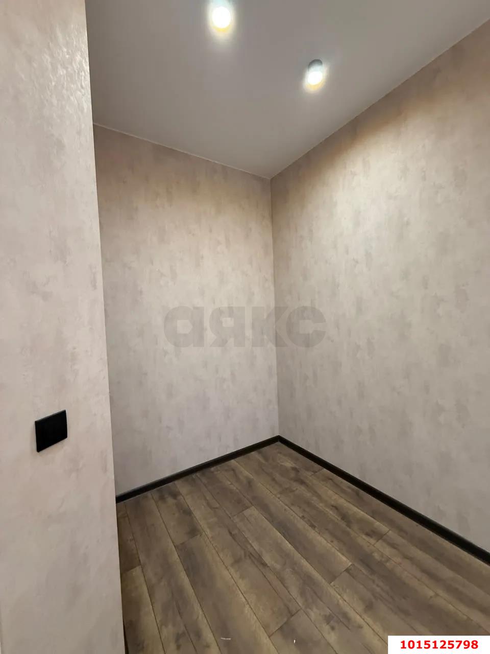 Фото №13: 1-комнатная квартира <span class="whitespace-nowrap">36 м²</span>, <span class="whitespace-nowrap">7/9 эт.</span> - Краснодар, Прикубанский внутригородской округ, мкр. жилой комплекс Облака, ул. имени Генерала Корнилова, 9к2