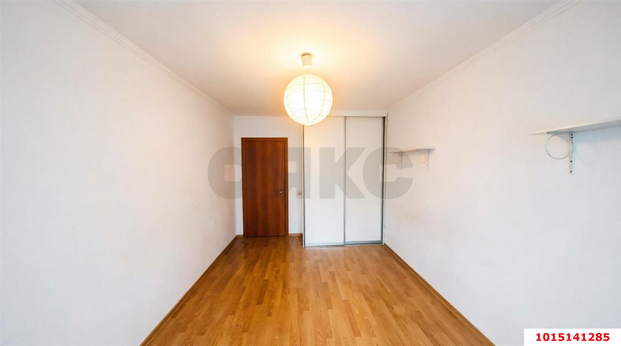 Фото №3: 2-комнатная квартира <span class="whitespace-nowrap">46 м²</span>, <span class="whitespace-nowrap">5/5 эт.</span> - Краснодар, Прикубанский внутригородской округ, мкр. Славянский, ул. Красных Партизан, 161/3