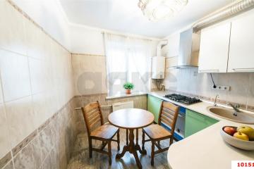 Фото №1: 2-комнатная квартира <span class="whitespace-nowrap">46 м²</span>, <span class="whitespace-nowrap">5/5 эт.</span> - Краснодар, мкр. Славянский, ул. Красных Партизан, 161/3