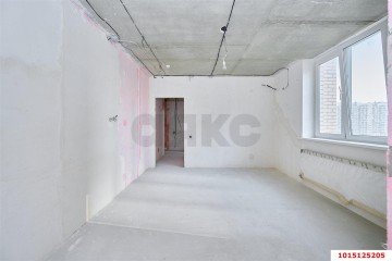 Фото №2: 2-комнатная квартира 63 м² - Краснодар, мкр. Завод Измерительных Приборов, ул. Карякина, 5к2