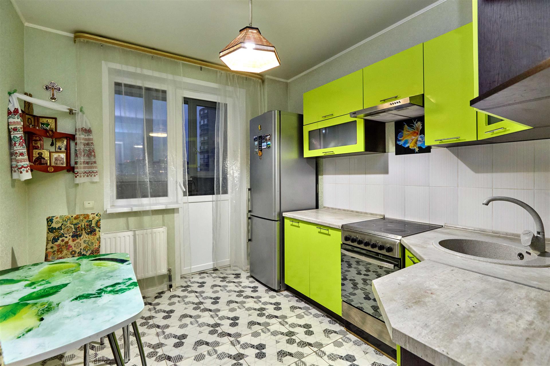 Фото №1: 1-комнатная квартира 37 м² - Краснодар, Прикубанский внутригородской округ, Завод Радиоизмерительных Приборов, мкр. имени Петра Метальникова, ул. Петра Метальникова, 28