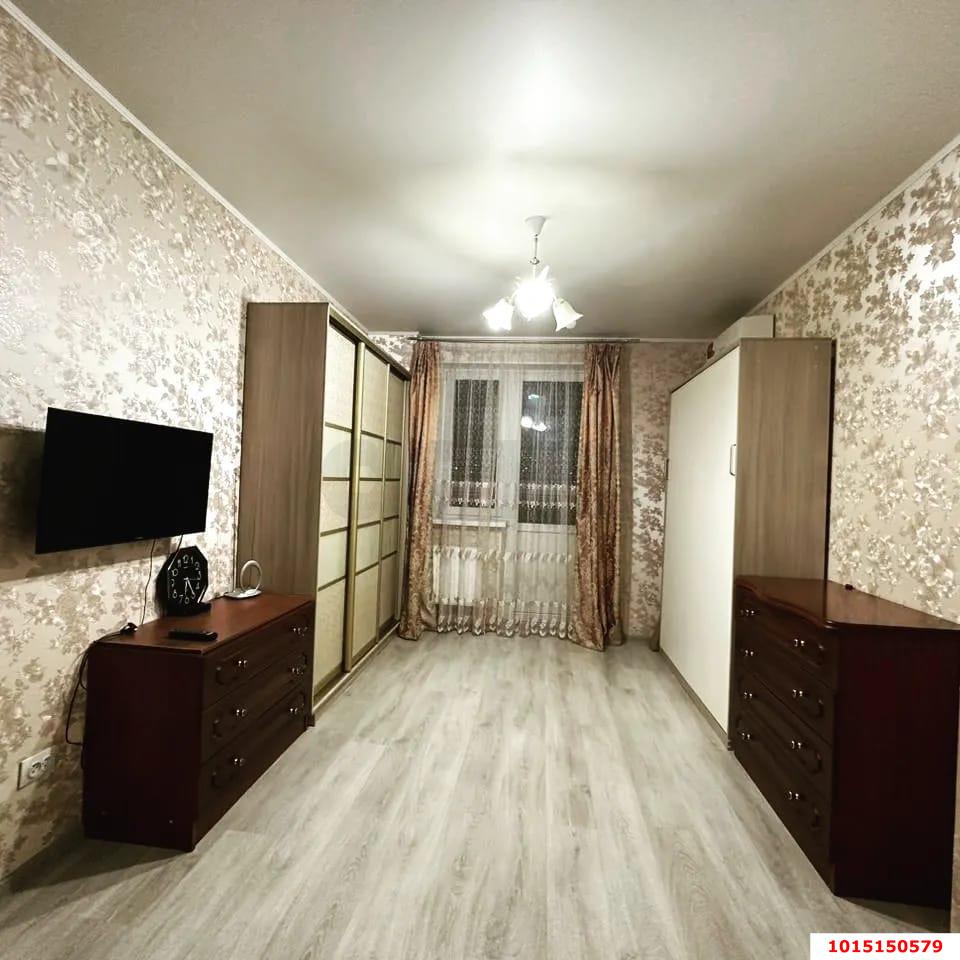 Фото №3: 1-комнатная квартира 37 м² - Краснодар, имени Петра Метальникова, ул. Петра Метальникова, 28