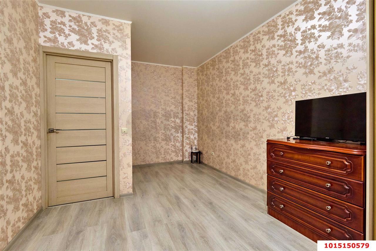 Фото №4: 1-комнатная квартира 37 м² - Краснодар, имени Петра Метальникова, ул. Петра Метальникова, 28