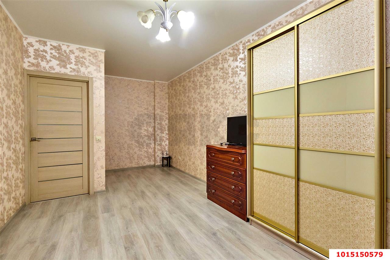 Фото №5: 1-комнатная квартира 37 м² - Краснодар, имени Петра Метальникова, ул. Петра Метальникова, 28