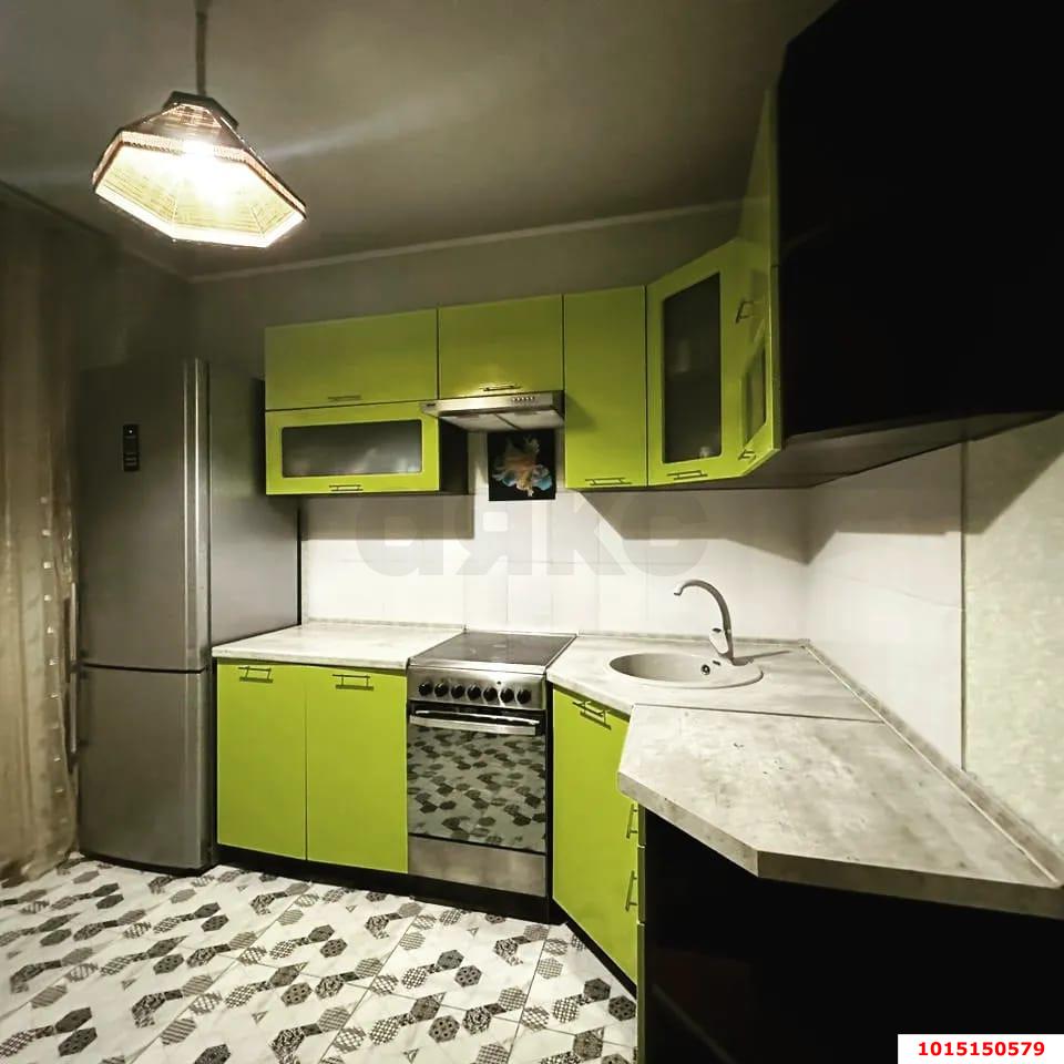 Фото №1: 1-комнатная квартира 37 м² - Краснодар, имени Петра Метальникова, ул. Петра Метальникова, 28