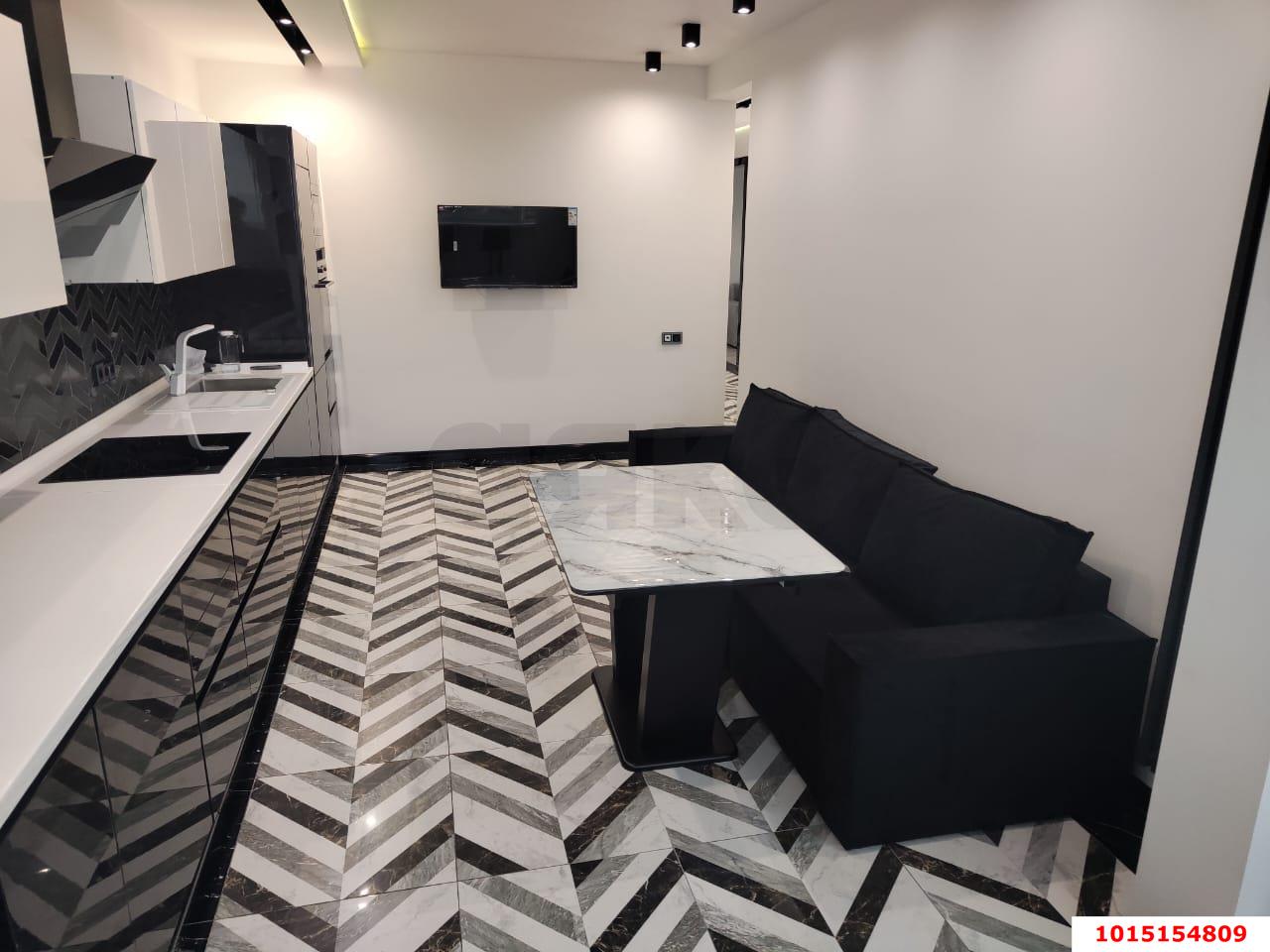 Фото №2: 3-комнатная квартира 97 м² - Краснодар, Центральный, ул. Кубанская Набережная, 39