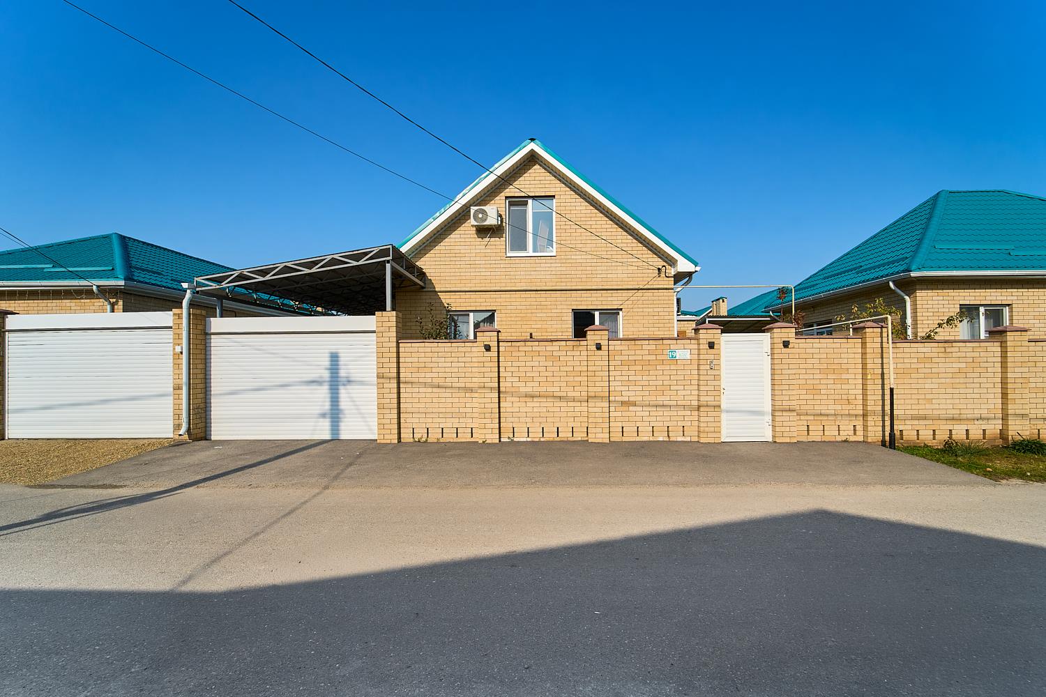 Фото №19: Дом 125 м² + 3 сот. - Краснодар, Прикубанский внутригородской округ, мкр. КП Изумрудный город, ул. имени Героя Василия Боченкова, 19