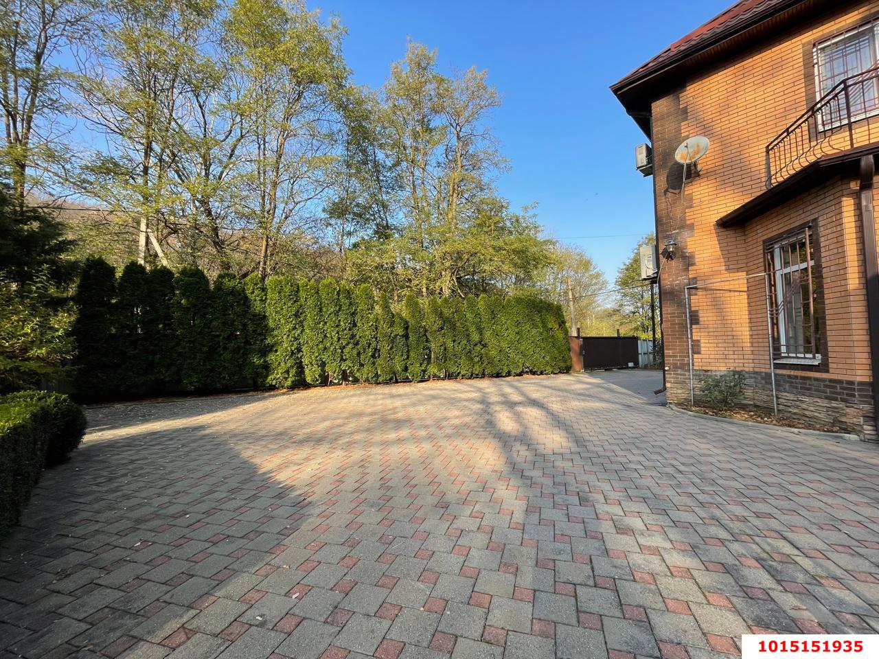 Фото №9: Дом 201 м² + 14 сот. - Ильский, ул. Кавказская, 13