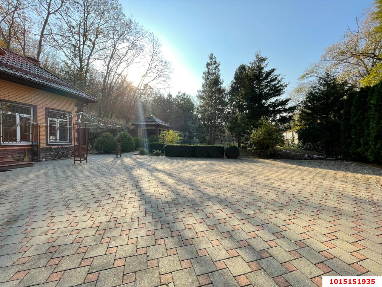 Фото №14: Дом 201 м² + 14 сот. - Ильский, ул. Кавказская, 13