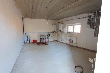 Фото №1: Отдельное здание 438 м² - Каневская, ул. Больничная, 110Б