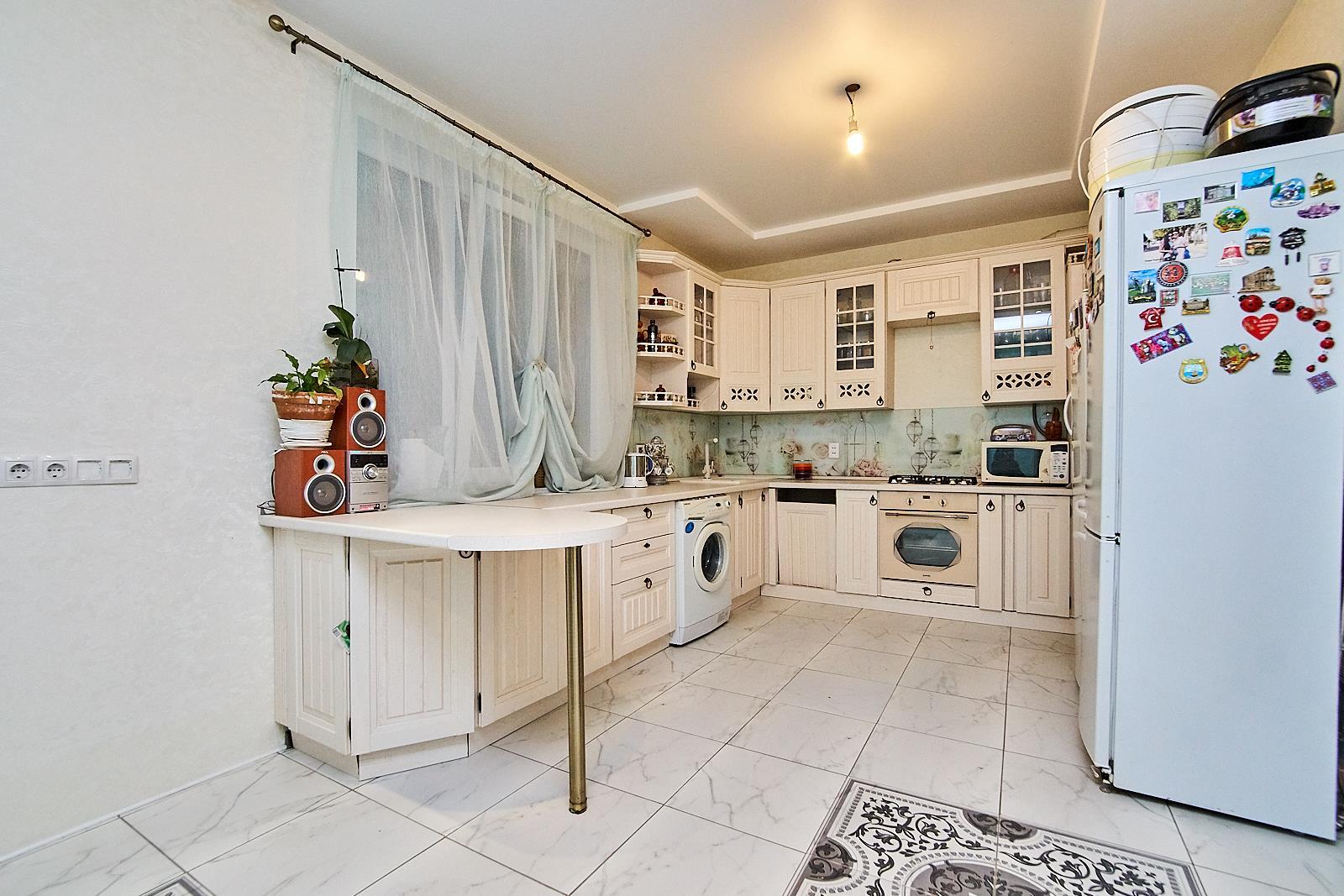 Фото №2: Дом 116 м² + 4.21 сот. - Знаменский, мкр. Карасунский внутригородской округ, ул. Тополиная, 6