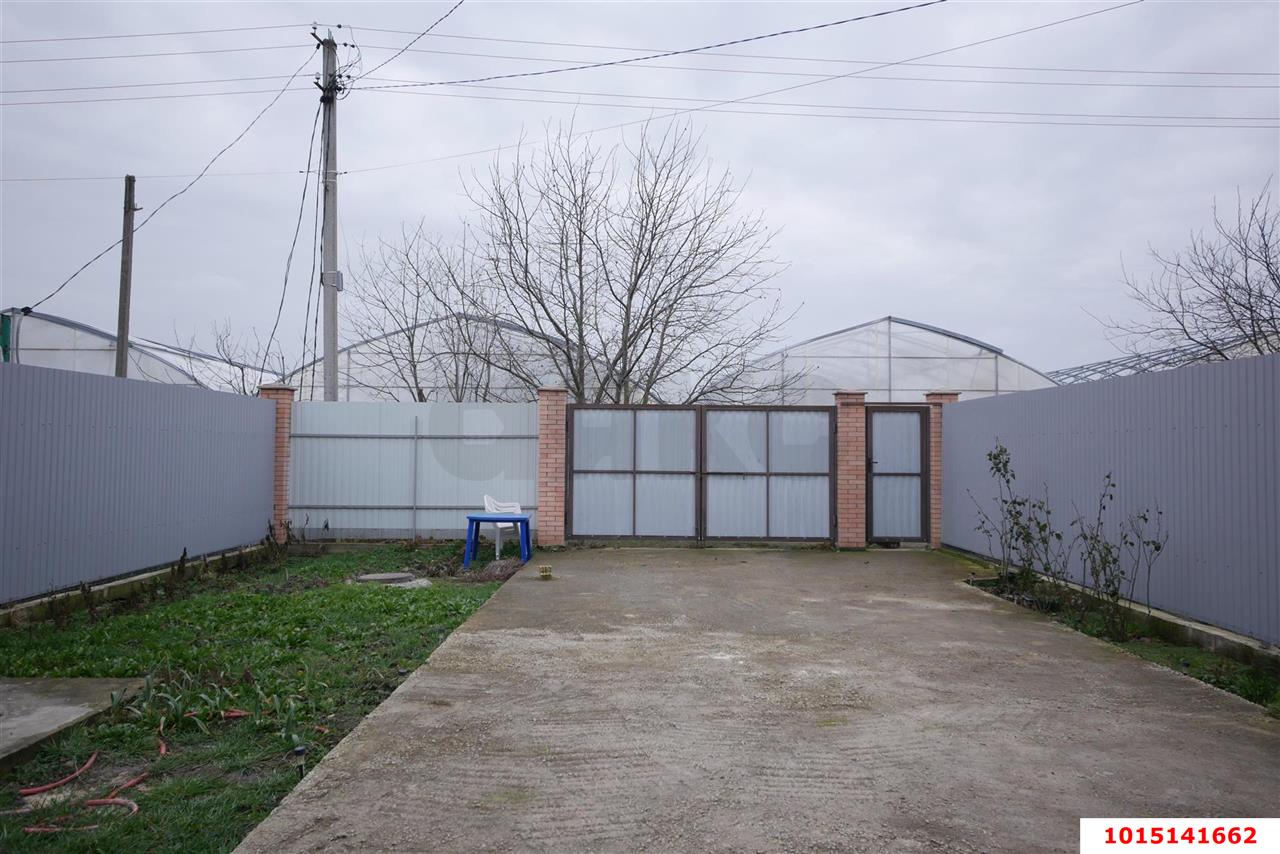 Фото №19: Дом <span class="whitespace-nowrap">116 м²</span> <span class="whitespace-nowrap">+ 4.21 сот.</span>, <span class="whitespace-nowrap">2 эт.</span> - Знаменский, мкр. Карасунский внутригородской округ, ул. Тополиная, 6