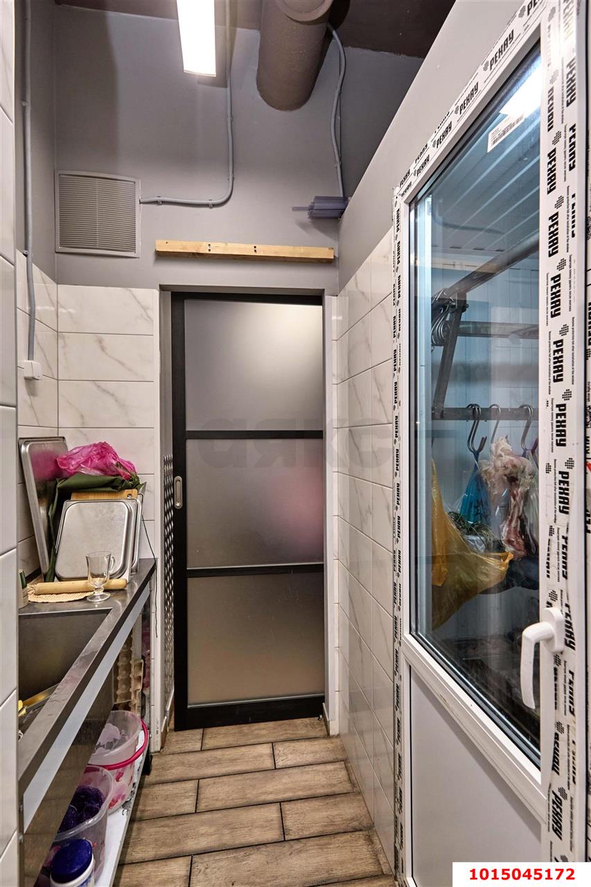 Фото №10: Торговое помещение 85 м² - Краснодар, ЖК Привилегия, ул. Селезнёва, 4/15к1