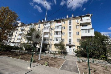 Фото №1: 3-комнатная квартира 55 м² - Симферополь, мкр. 482-й квартал, ул. Киевская, 86