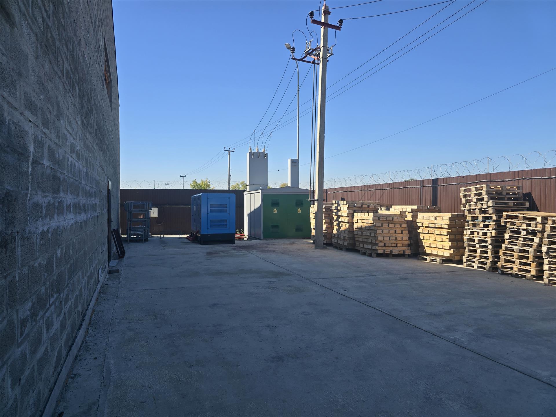 Фото №6: Коммерция 110 м² - Краснодар, Карасунский внутригородской округ, ж/м Пашковский, ул. Фадеева, 429/3